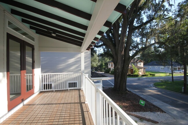 property at 305 NW 8th St