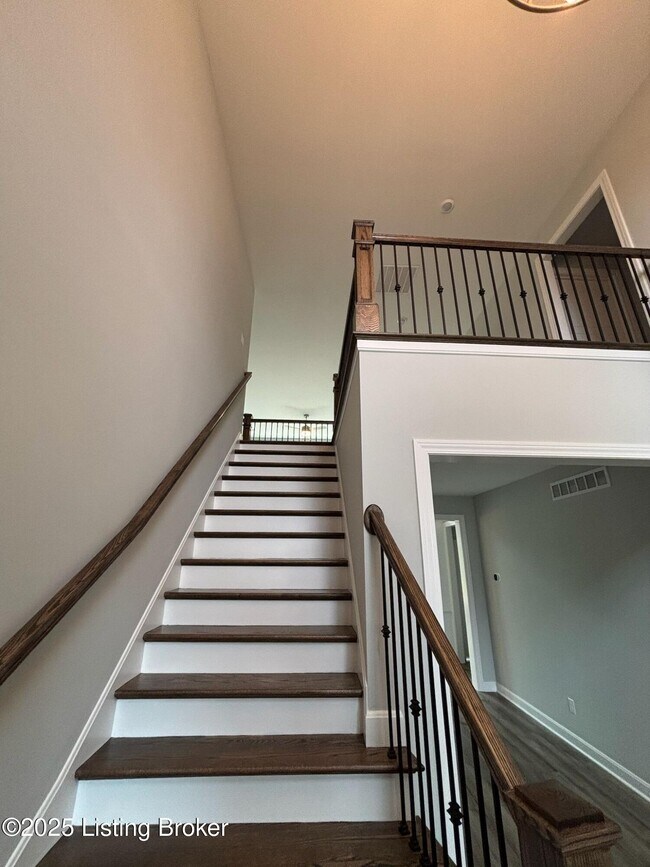 14906 Durrfield Dr in Louisville, KY - Building Photo - Building Photo