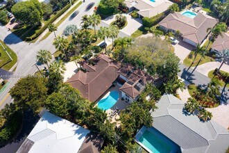 4101 Bayview Dr in Fort Lauderdale, FL - Building Photo - Building Photo