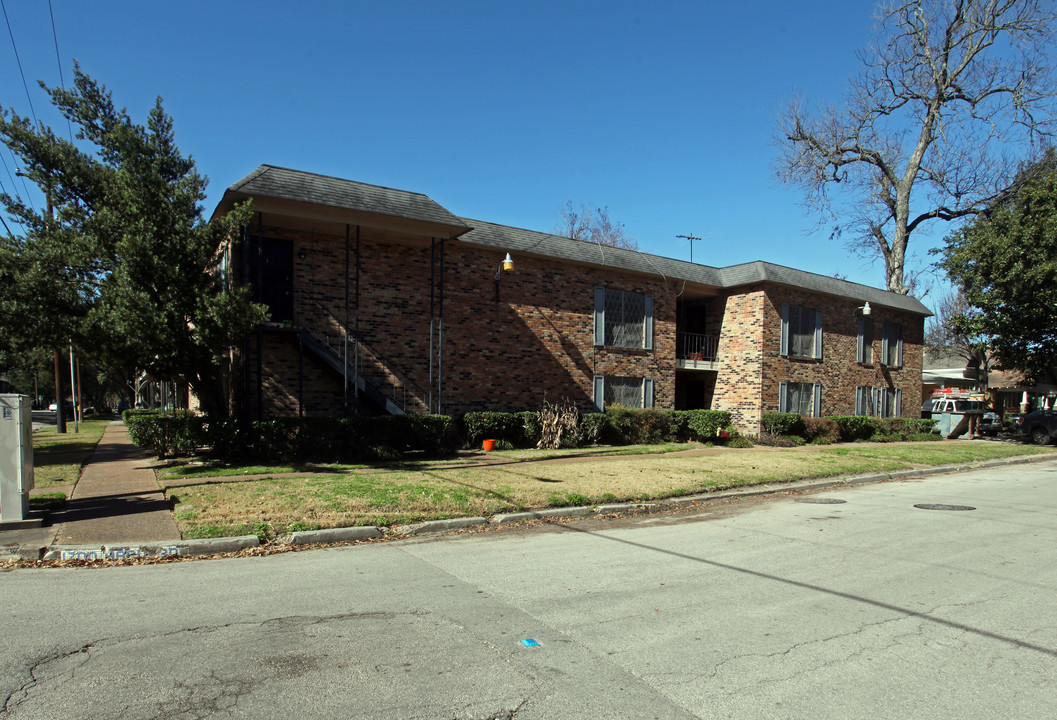 121 E 12th St in Houston, TX - Foto de edificio