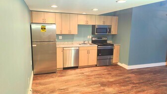 1164 7th St E in St. Paul, MN - Building Photo