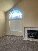 411 Dickey Ct in Suisun City, CA - Building Photo - Building Photo