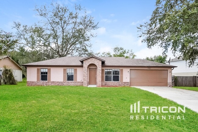 property at 1583 Naples Cir
