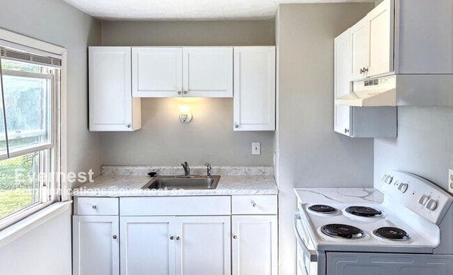 2238 Howey Rd in Columbus, OH - Building Photo - Building Photo