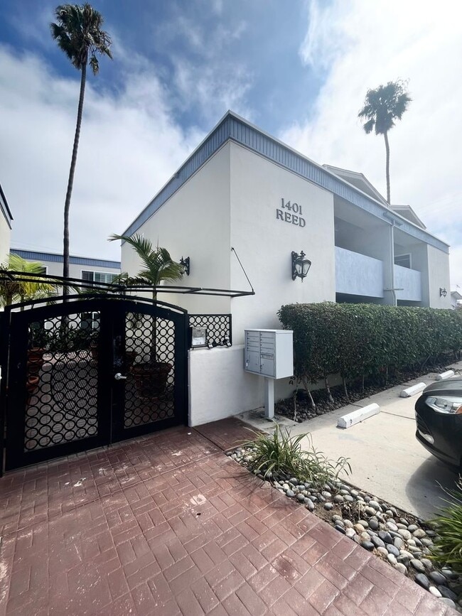 1401 Reed Ave in San Diego, CA - Building Photo - Building Photo