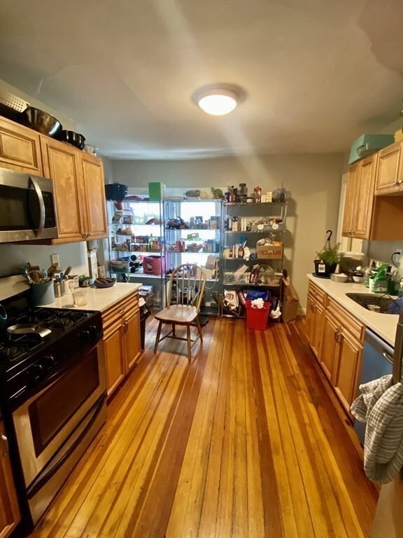 110 Crescent Ave, Unit 1