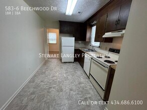 583 Beechwood Dr in Lynchburg, VA - Building Photo - Building Photo