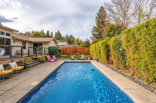 1675 Sylvaner Ave in St Helena, CA - Building Photo - Building Photo