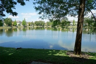 8945 Moonlit Meadows Loop in Riverview, FL - Building Photo - Building Photo