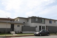 17801 Crenshaw Blvd in Torrance, CA - Building Photo - Building Photo