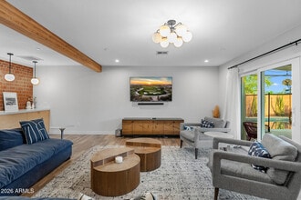 7243 E Virginia Ave in Scottsdale, AZ - Building Photo - Building Photo