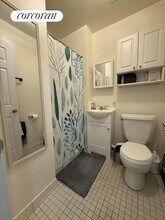 524 W 50th St in New York, NY - Building Photo - Building Photo