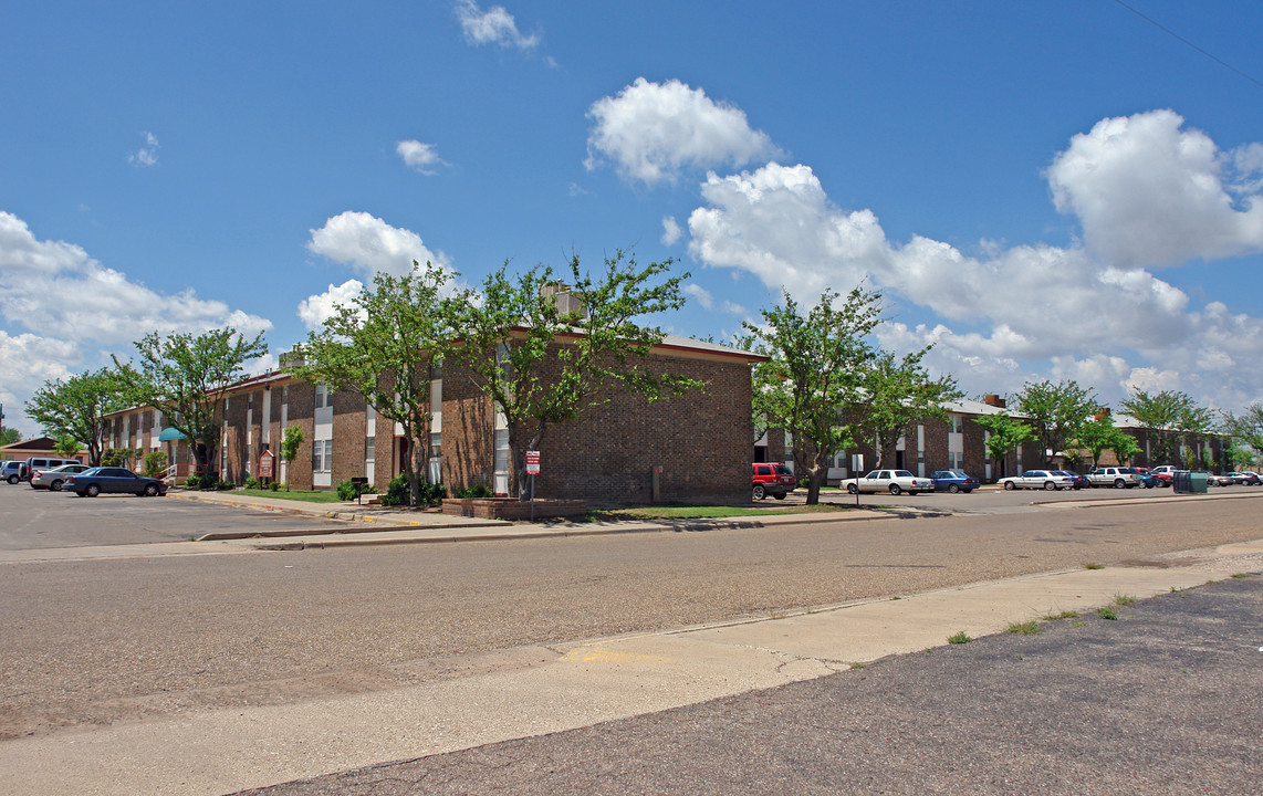 Casa Orlando Apartments in Lubbock, TX - Building Photo