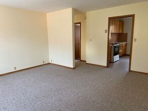 2964 Mansueto Dr in Stevensville, MI - Building Photo - Building Photo
