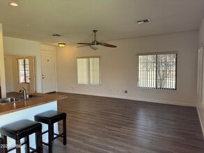 2633 E Riviera Dr in Chandler, AZ - Building Photo - Building Photo