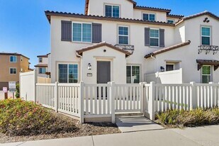 1720 Santa Ivy Ave in Chula Vista, CA - Building Photo