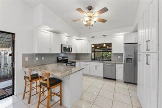 8241 NW 54th Ct in Lauderhill, FL - Building Photo - Building Photo