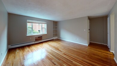 51 Colborne Rd, Unit 4 in Boston, MA - Foto de edificio - Building Photo