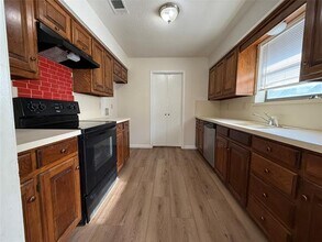 526 Post Oak Ln in Allen, TX - Building Photo - Building Photo