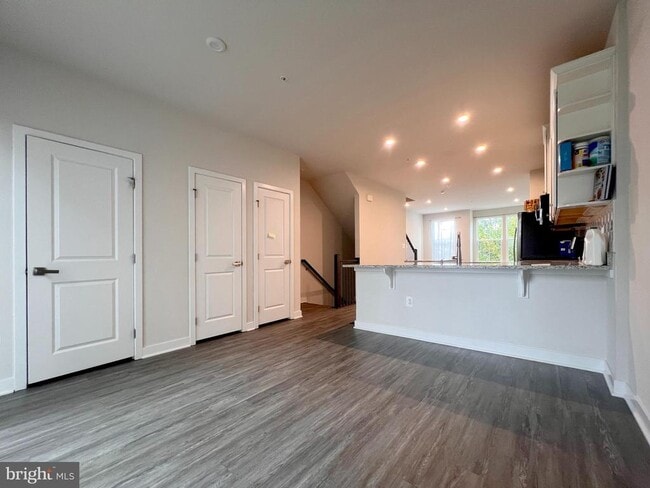 4653 Towne Park Rd in Suitland, MD - Building Photo - Building Photo