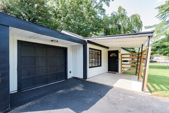 4421 Picajune Ave in Berkeley, MO - Building Photo - Building Photo