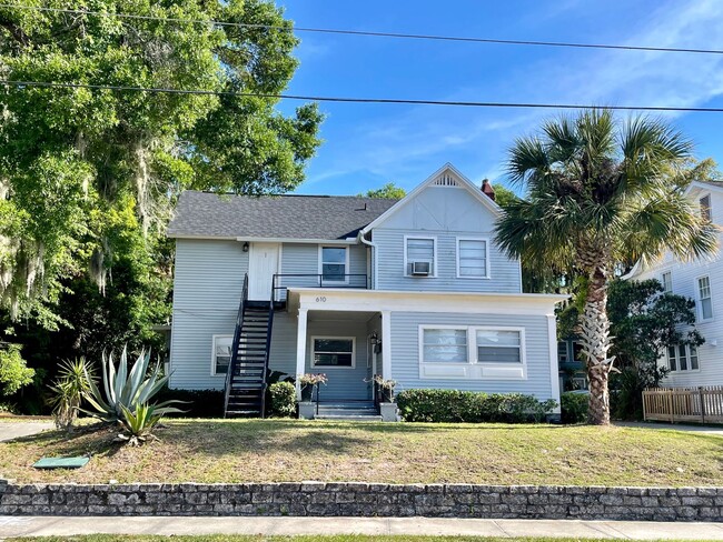property at 610 Palmer St