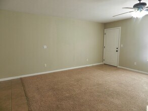 107 Edna St in Waynesville, MO - Building Photo - Building Photo