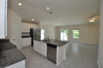 80 Oakleaf Way in Palm Coast, FL - Building Photo - Building Photo