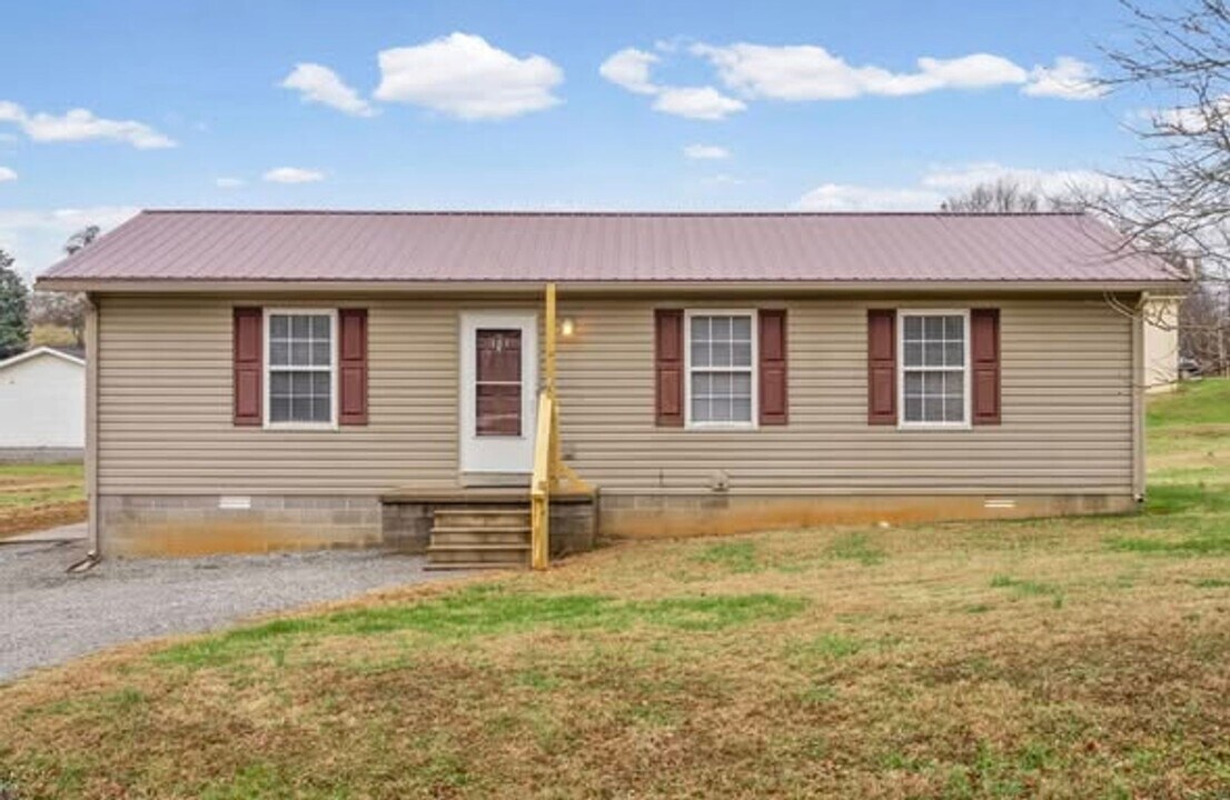 101 Avalon Blvd in Hopkinsville, KY - Building Photo