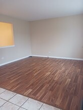 546 Fawn Ct in Carol Stream, IL - Building Photo - Building Photo