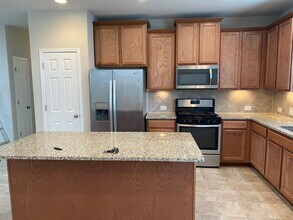 212 Callahan Ln in Leander, TX - Building Photo - Building Photo