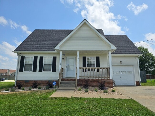 1057 Beck Cir
