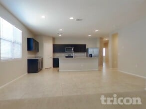 31026 W Earll Dr in Buckeye, AZ - Building Photo - Building Photo