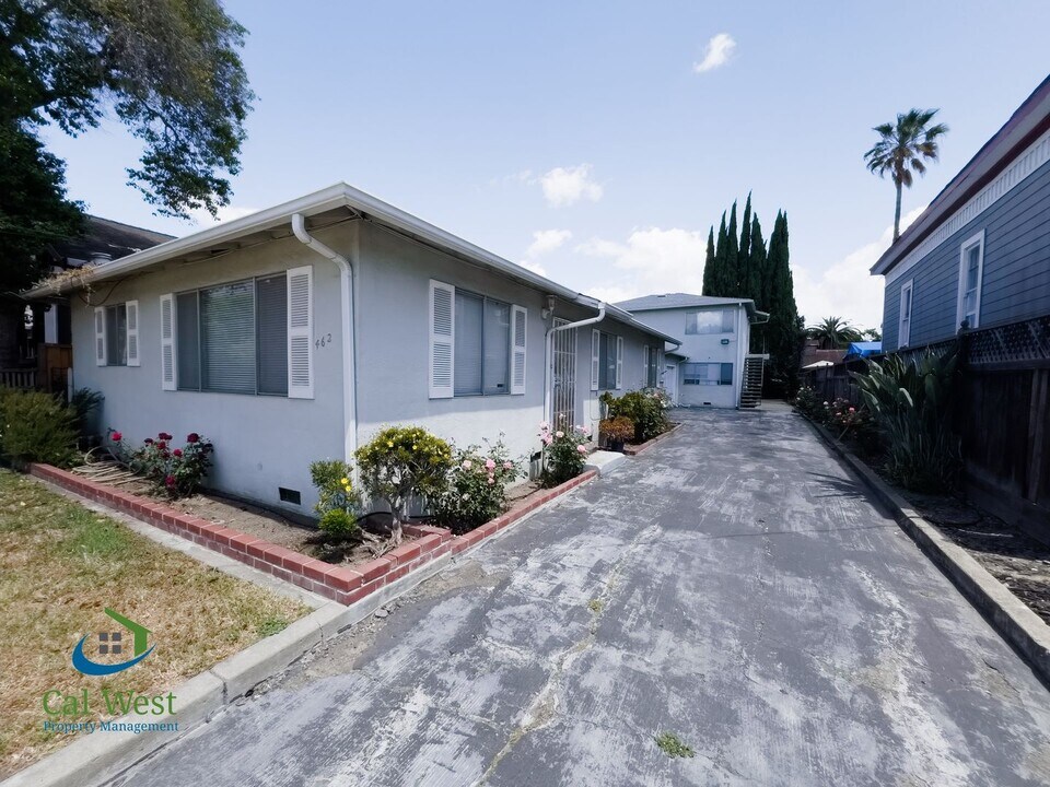 462 N 7th St in San Jose, CA - Building Photo
