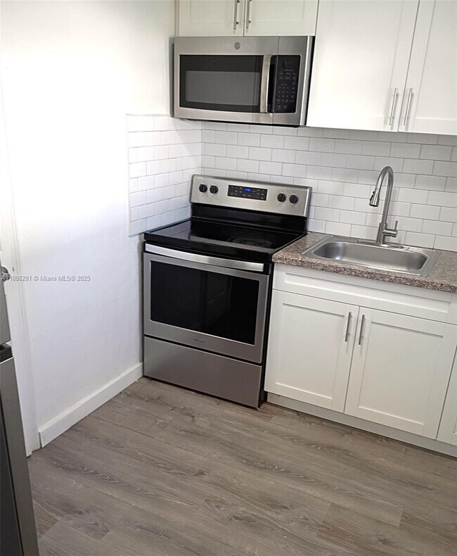 5803 NW 1st Ave in Miami, FL - Building Photo - Building Photo