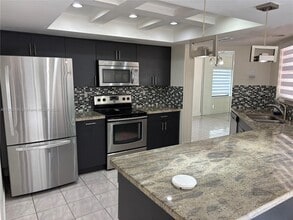 11264 SW 91st Terrace in Miami, FL - Building Photo - Building Photo