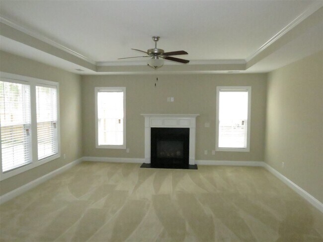 411 Wolfe Ln in Hubert, NC - Building Photo - Building Photo