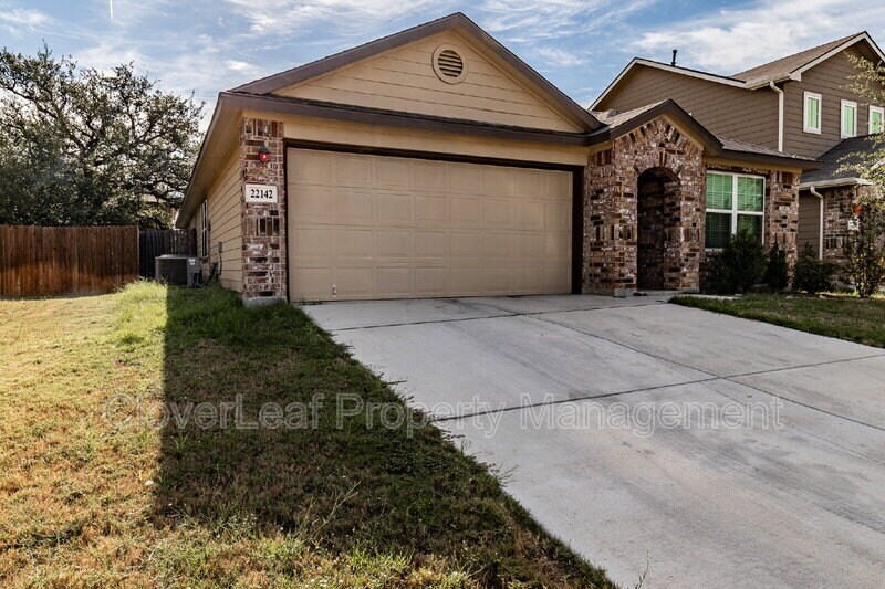 22142 Pivot Point in San Antonio, TX - Building Photo