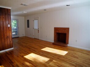 5022 Ruthenia Rd in Tallahassee, FL - Building Photo - Building Photo