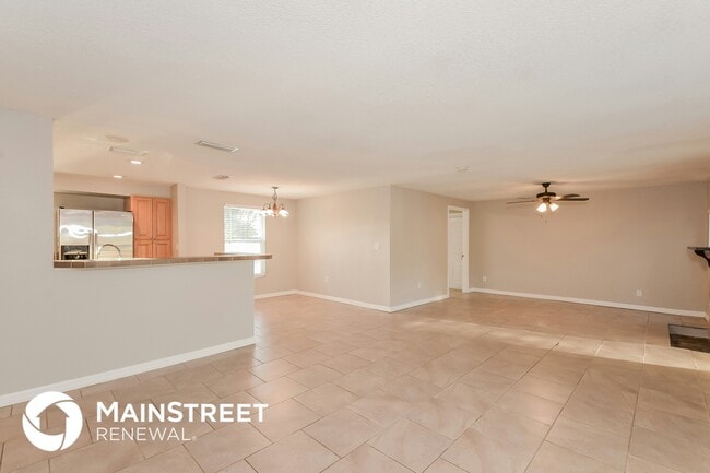 4600 Sloan Ave in Sarasota, FL - Building Photo - Building Photo