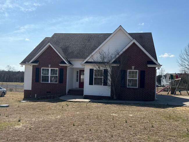 1249 Crescent Ridge Drive in Murfreesboro, TN - Building Photo - Building Photo