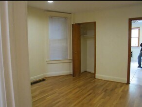 314 Webster Ave in Jersey City, NJ - Building Photo - Building Photo