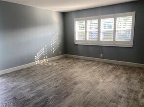 975 9th Ave S in Naples, FL - Building Photo - Building Photo