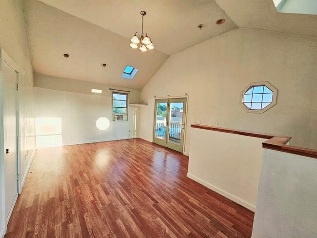 property at 9 High St