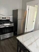 2290 Genesee St in Cheektowaga, NY - Building Photo