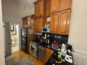 163 Beacon St, Unit 3 in Boston, MA - Foto de edificio - Building Photo