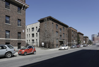 Mallbrook in Minneapolis, MN - Foto de edificio - Building Photo