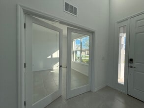 7381 SW 57th Pl in Ocala, FL - Building Photo - Building Photo