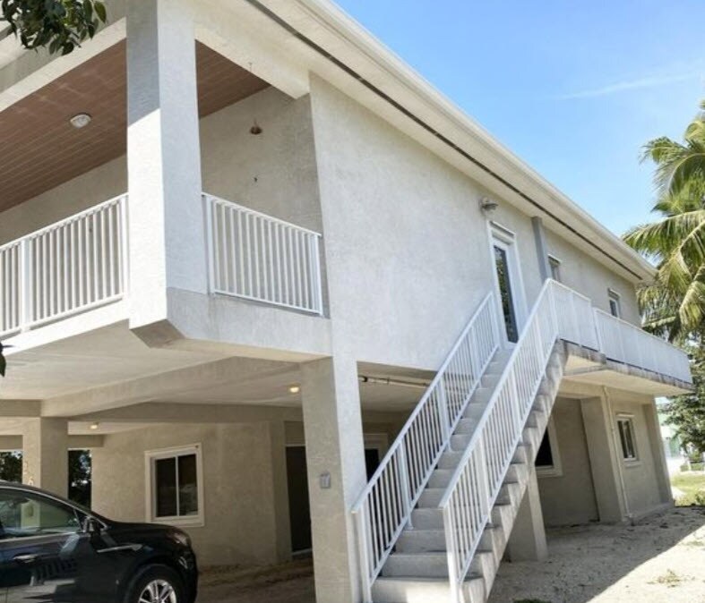 263 Gardenia St in Tavernier, FL - Building Photo