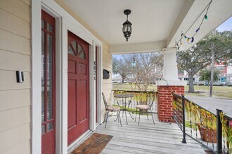 802 Taft Pl in New Orleans, LA - Building Photo - Building Photo